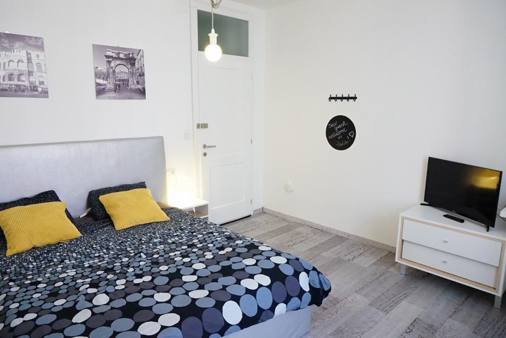 Hostel Ljiljana Póla Kültér fotó