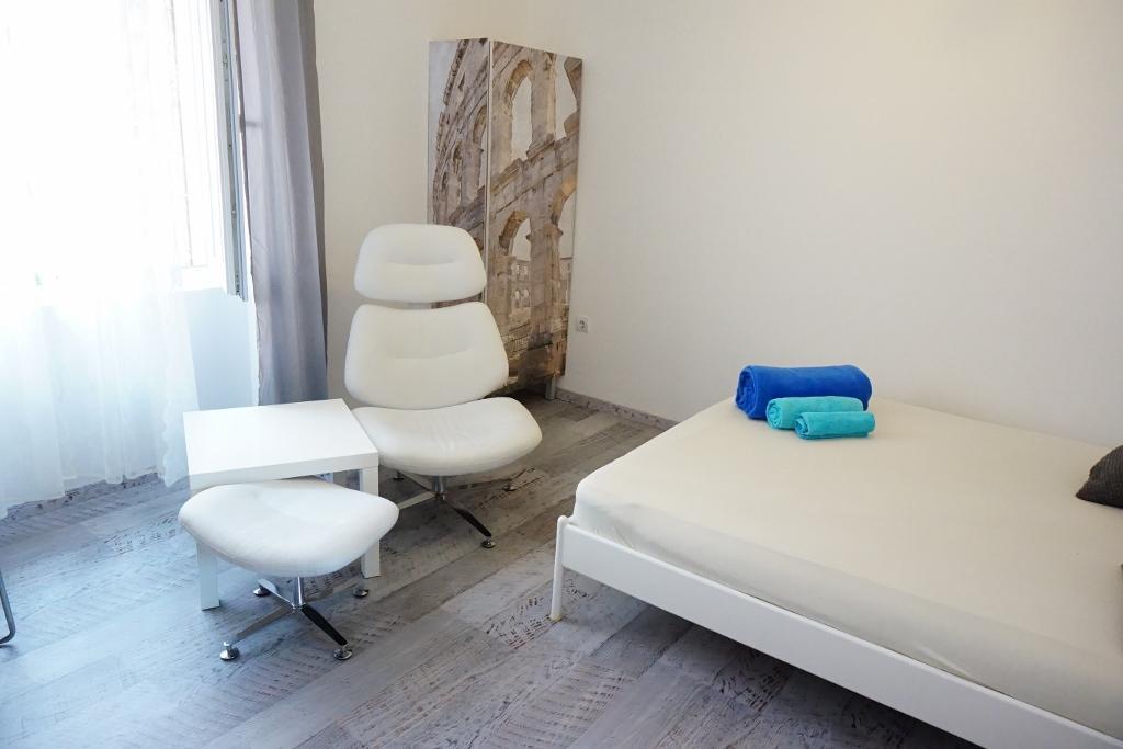 Hostel Ljiljana Póla Kültér fotó