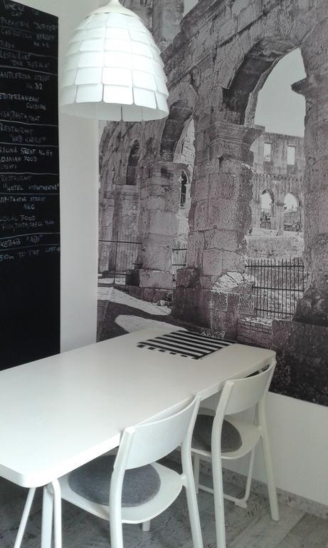 Hostel Ljiljana Póla Kültér fotó